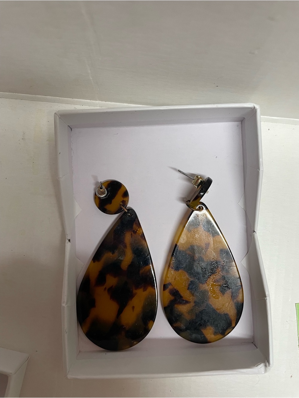 Tortoiseshell Teardrop Drop Earrings - Brown/Black